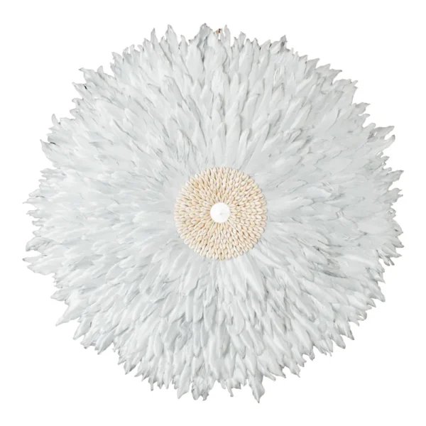 Mandala de Pena Cinza Claro com Búzios - 60cm