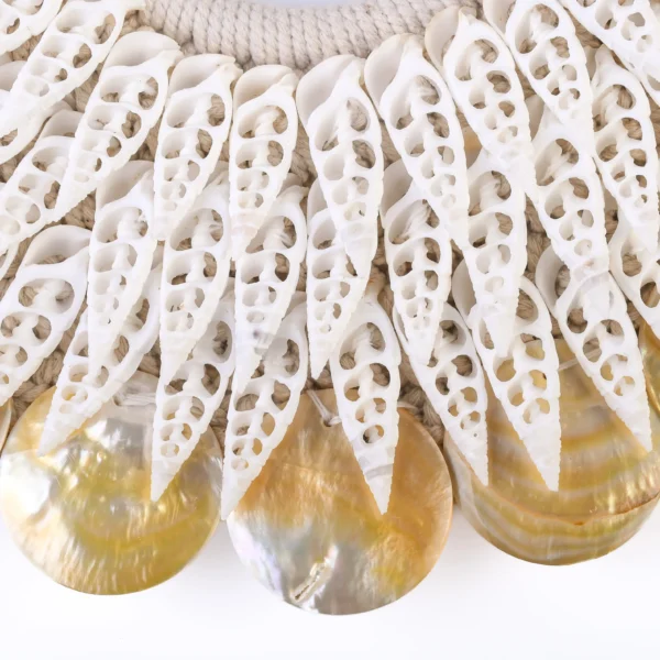 Colar de Macrame - Rhinoclavis Cortado e Ostra Vidraça - 36cm - Imagem 2