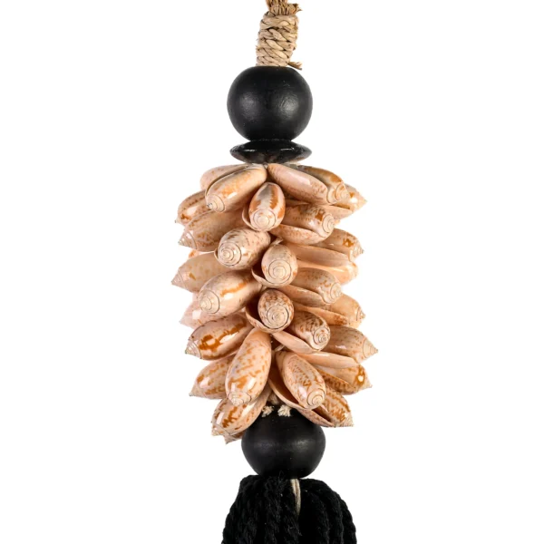 CONTR24 - Tassel de Caramujo Oive Rosa e Macramê Preto - 40cm - Imagem 3