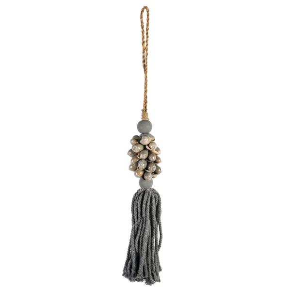 CONTR24 - Tassel de Caramujo Olive Cinza e Macramê Cinza - 40cm