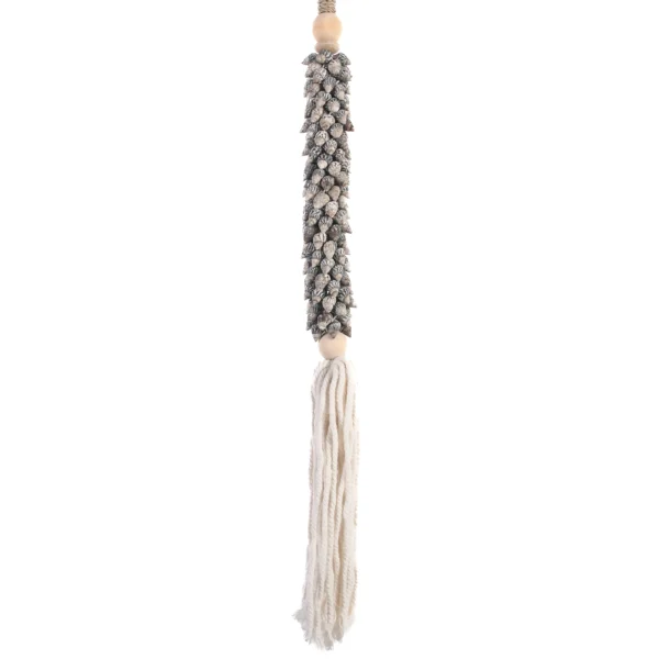 Tassel de Caramujos Nassa Culumbella e Macramê Branco - 70cm - Imagem 2