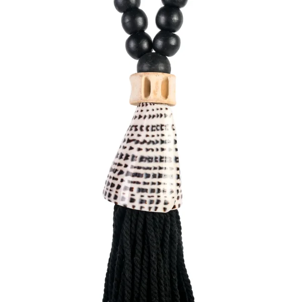 Tassel de Madeira, Caramujo e Macramê Preto - 65cm - Imagem 3